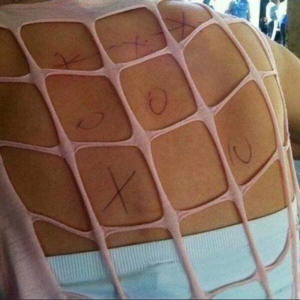 What Is Going On Here? (21 pics)