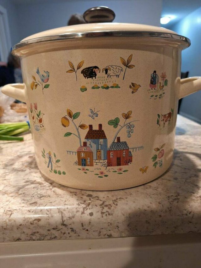Cool Finds In Thrift Stores (28 pics)