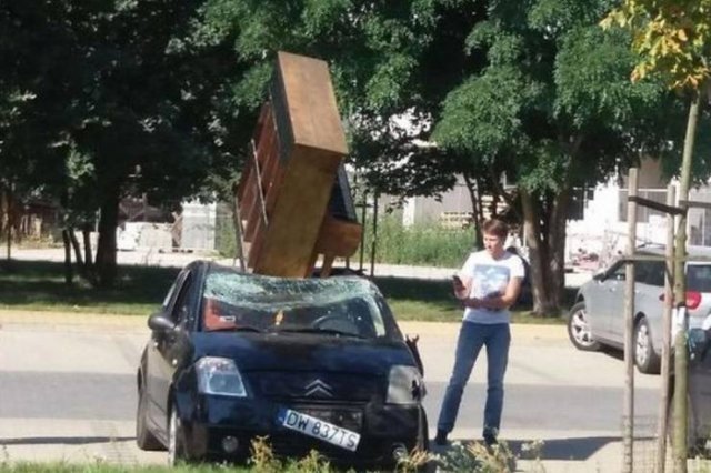 What Is Going On Here? (51 pics)