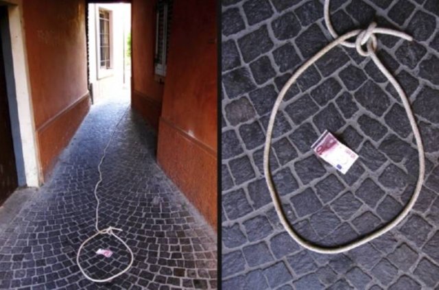 What Is Going On Here? (51 pics)