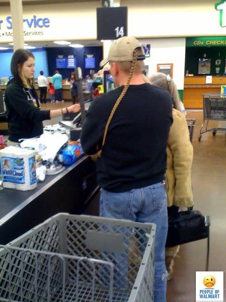 Strange People In Shops (56 pics)