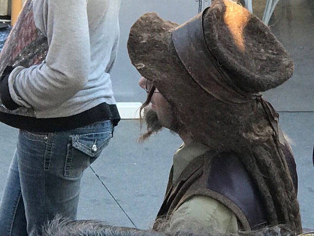 What Is Going On Here? (44 pics)