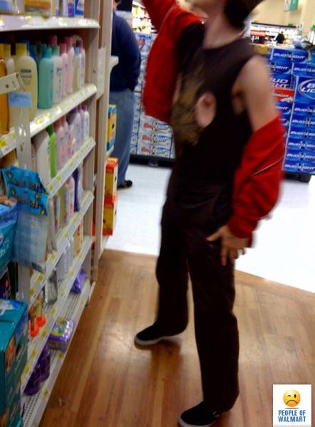 Strange People In Shops (56 pics)