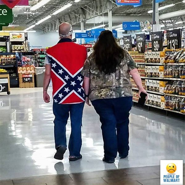 Strange People In Shops (56 pics)