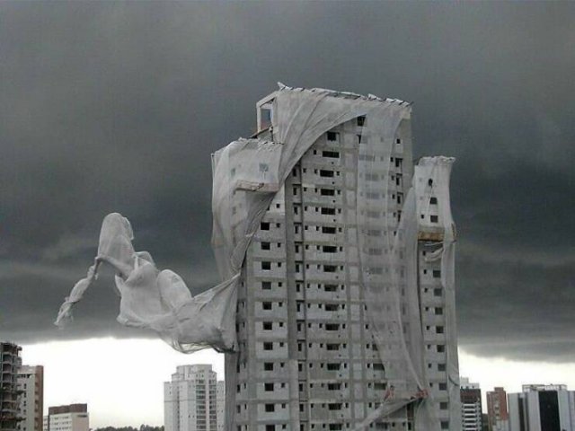 Brutal Architecture (15 pics)