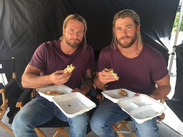 Stunt Doubles Of Famous Actors And Actresses (22 pics)