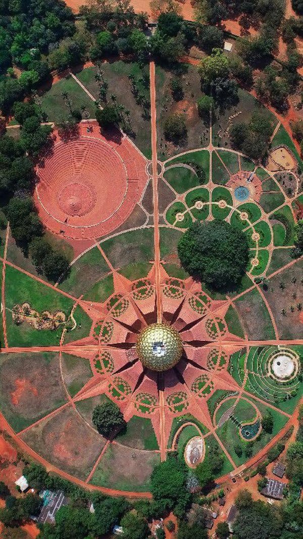 Cool Photos And Finds From Around The World (23 pics)