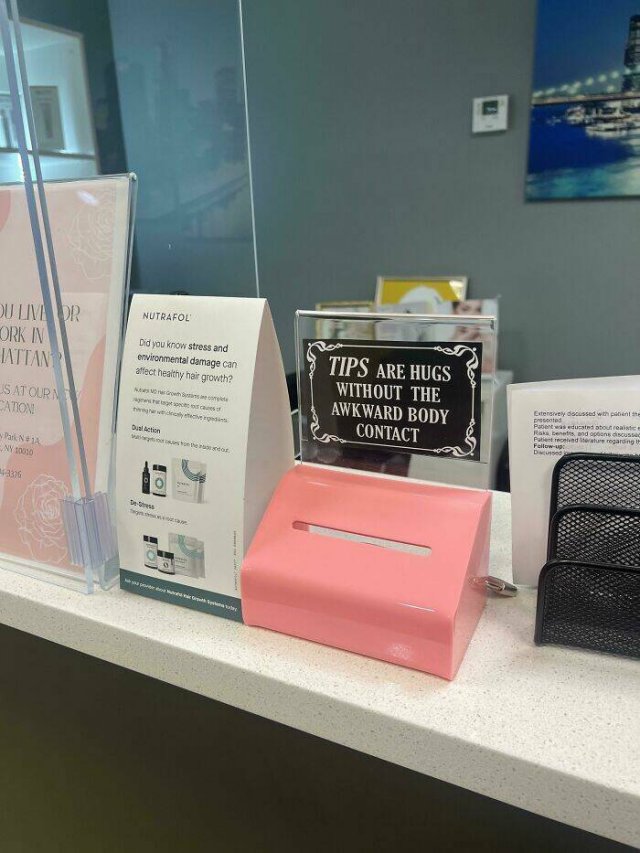 People Against Tipping (20 pics)