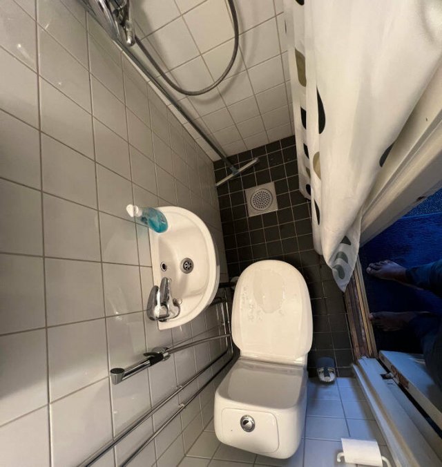 Failed Property Rental (24 pics)