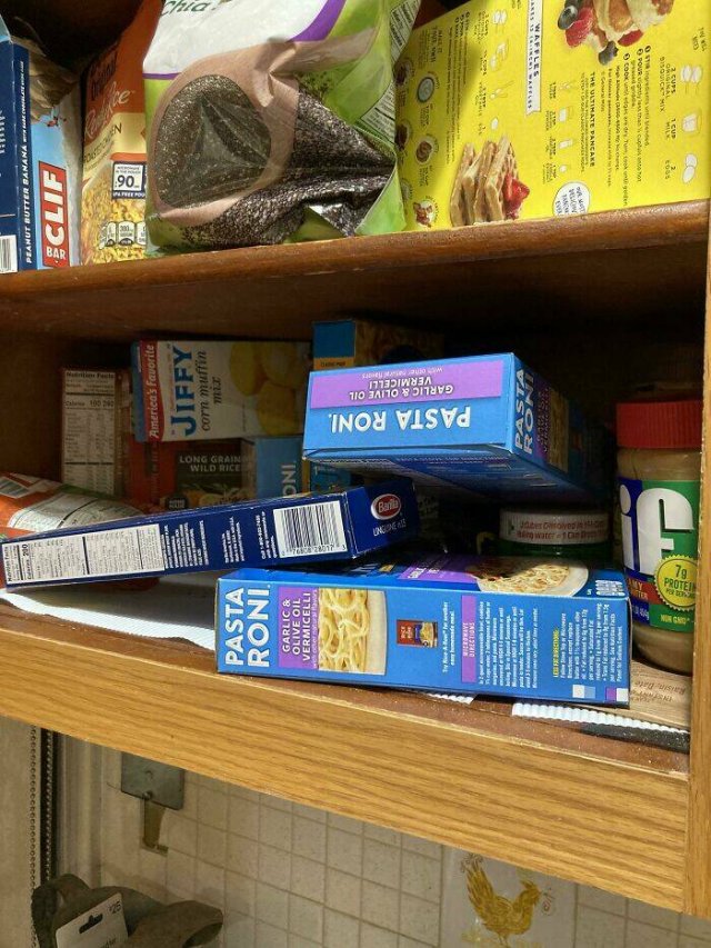 Annoying Habits Of Partners (27 pics)