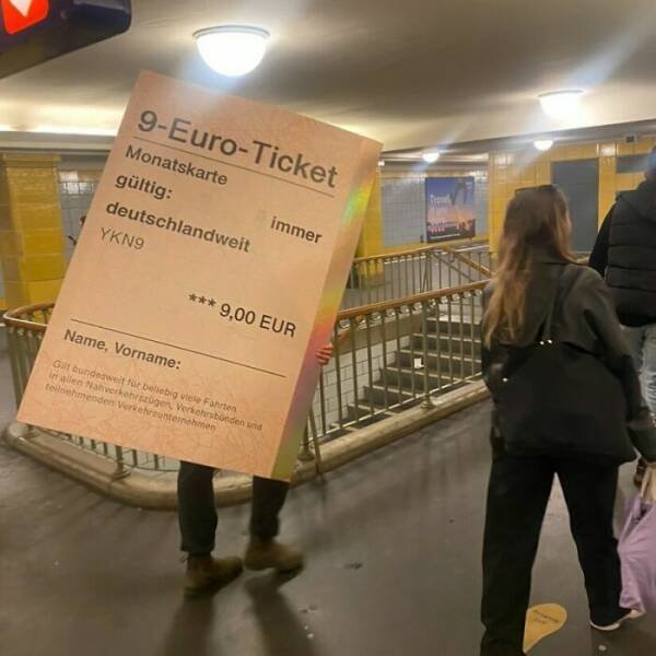 Weird People In The Subway (26 pics)