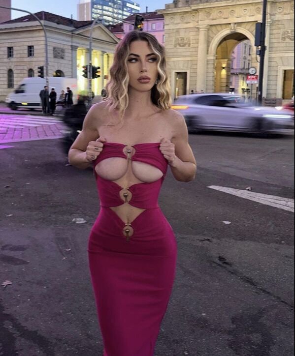 Slim Girls (33 pics)