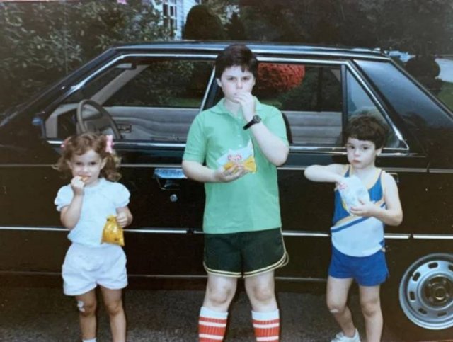 Celebrities In Their Youth (21 pics) Celebrities In Their Youth (21 pics)
