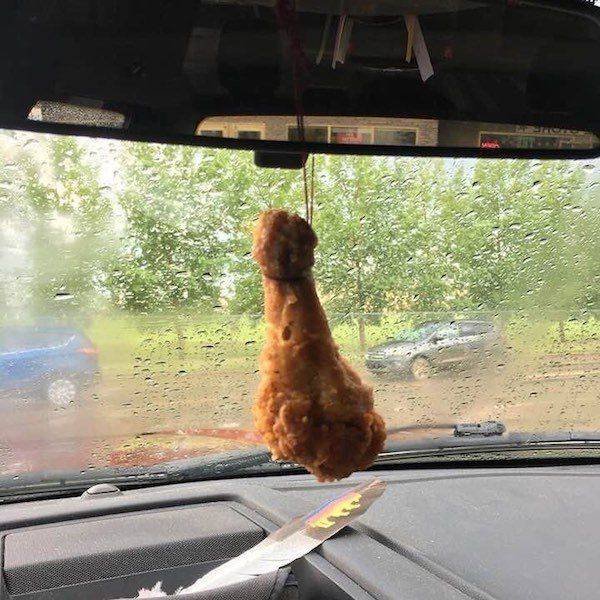 What Is Going On Here? (48 pics)