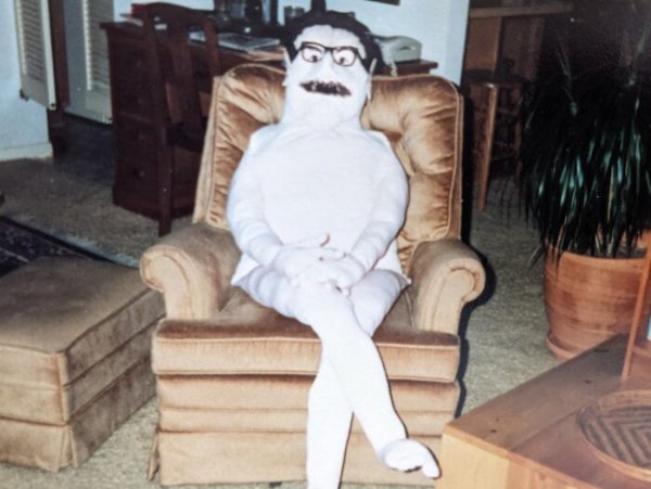 Creepy Finds (14 pics)
