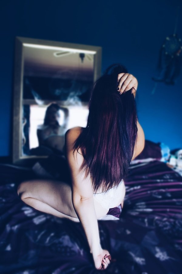Selfie Girls (34 pics)