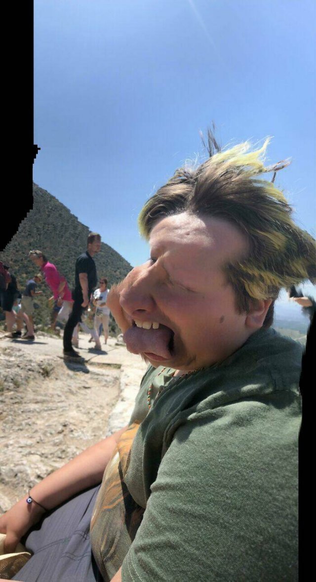 Funny And Unfortunate Panoramic Photos (27 pics)