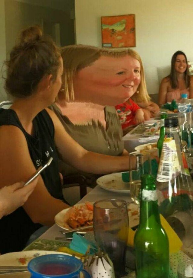 Funny And Unfortunate Panoramic Photos (27 pics)