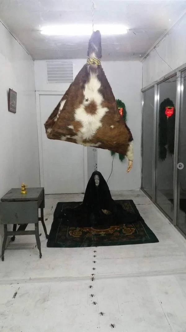 Creepy Finds (32 pics)
