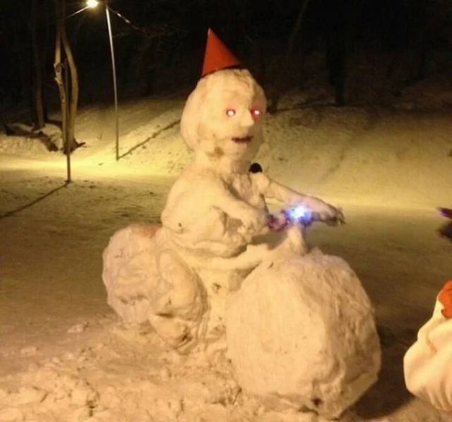 Creepy Finds (32 pics)