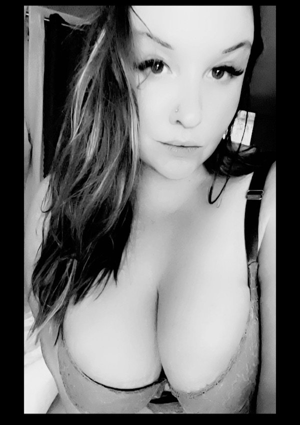 Cute Girls (28 pics)