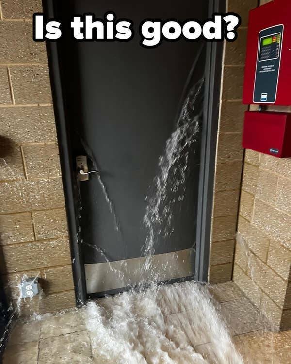 Bad Days Happen (19 pics)