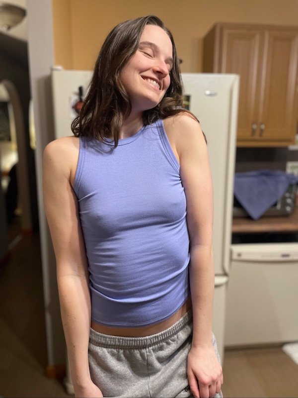 Braless Girls (29 pics)