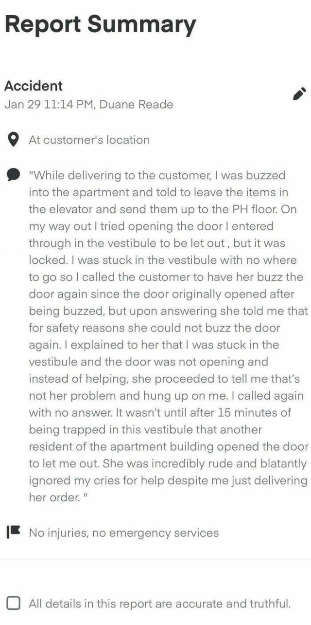 Unexpected Situations At Work (24 pics)