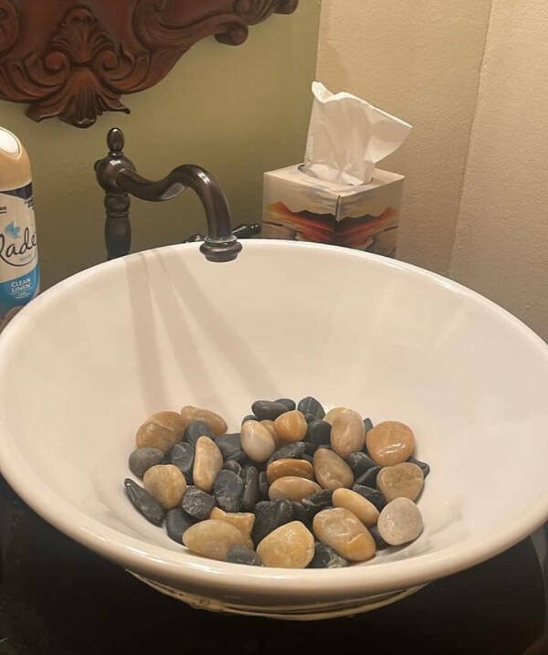 Failed Designs (22 pics)