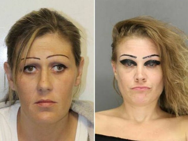 People With Awful Eyebrows (24 pics)