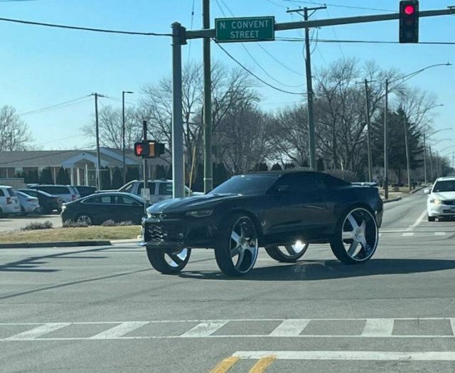 Crazy Vehicles (21 pics)