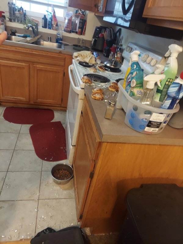 Bad Days Happen (16 pics)