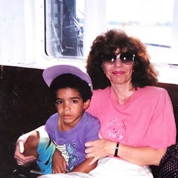 Celebrities In Their Youth (18 pics) Celebrities In Their Youth (18 pics)