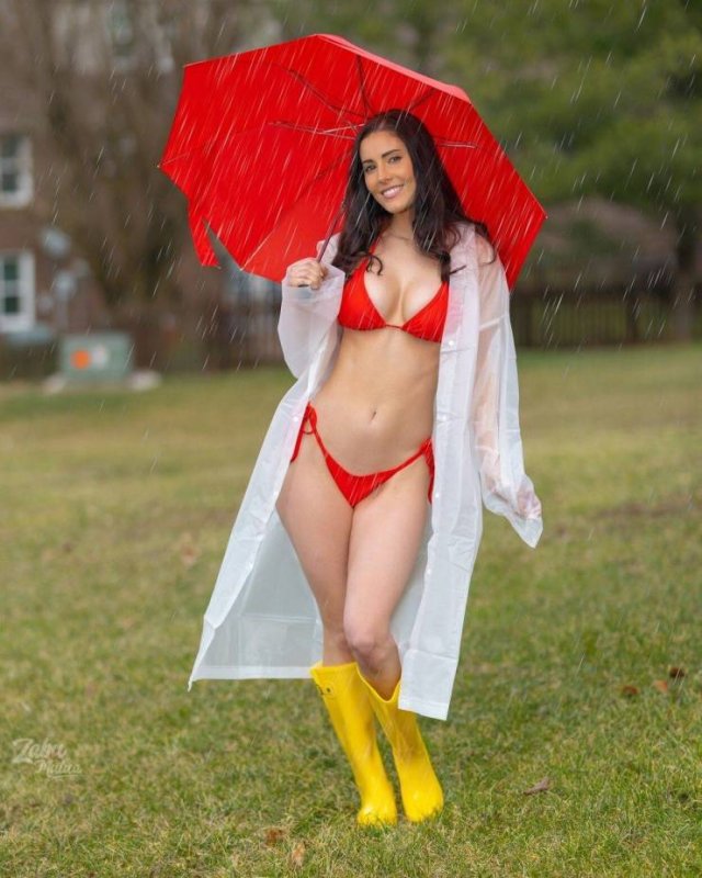 Attractive Girls (46 pics)