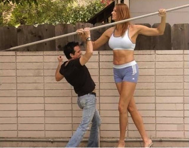 What Is Going On Here? (48 pics)
