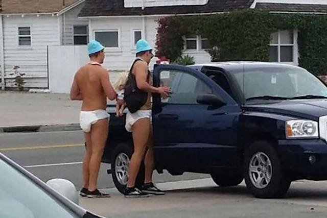 What Is Going On Here? (48 pics)