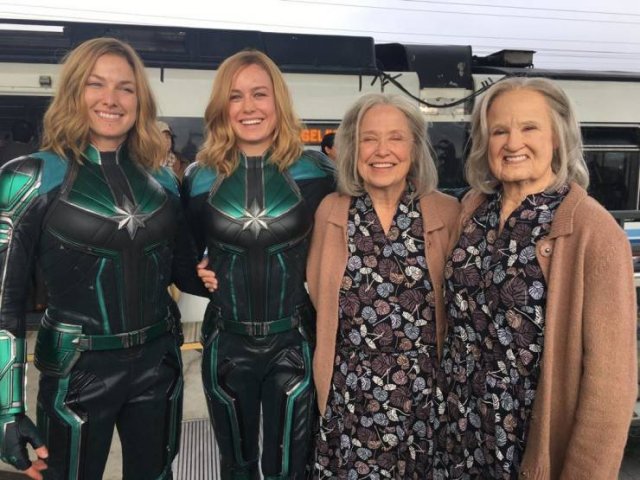 Actors With Their Stunt Doubles (23 pics) Actors With Their Stunt Doubles (23 pics)