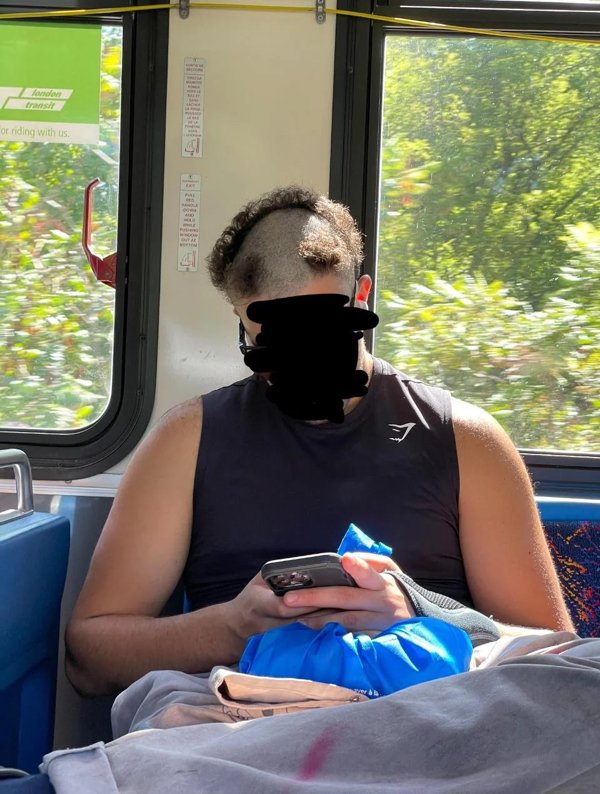 Awful Haircuts (24 pics)