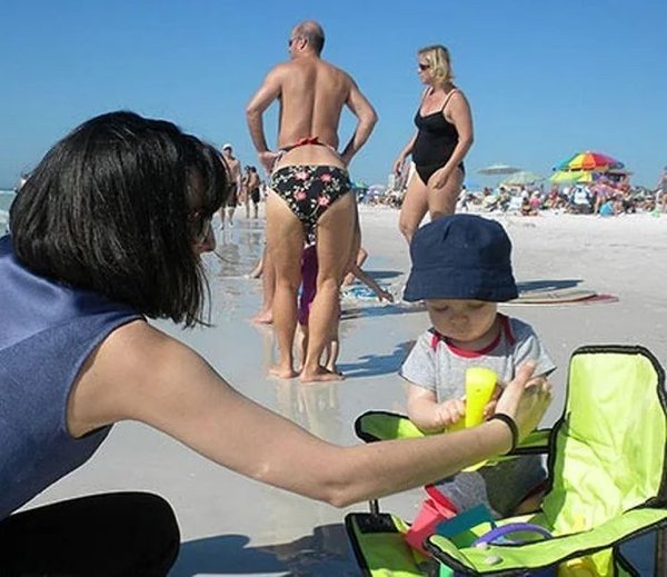 Look Twice (24 pics)