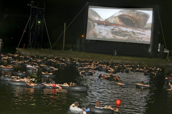 Creepy Photos (18 pics)