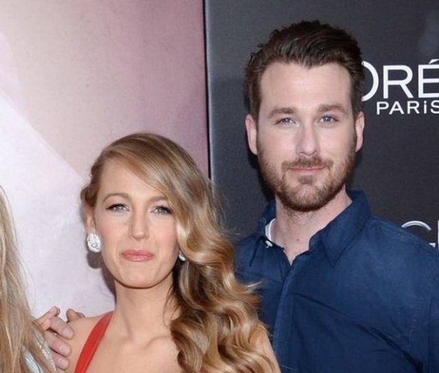 Celebrities And Their Siblings (20 pics) Celebrities And Their Siblings (20 pics)