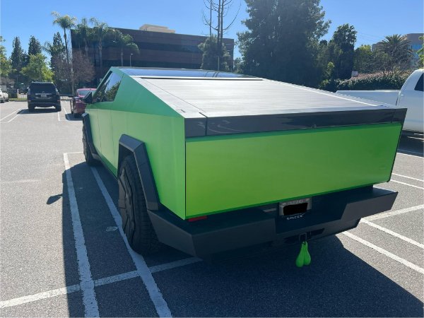 What Is Going On Here? (29 pics)