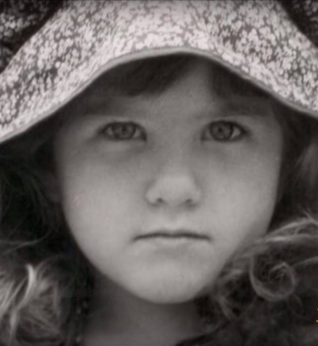 Celebrity Baby Photos (36 pics)