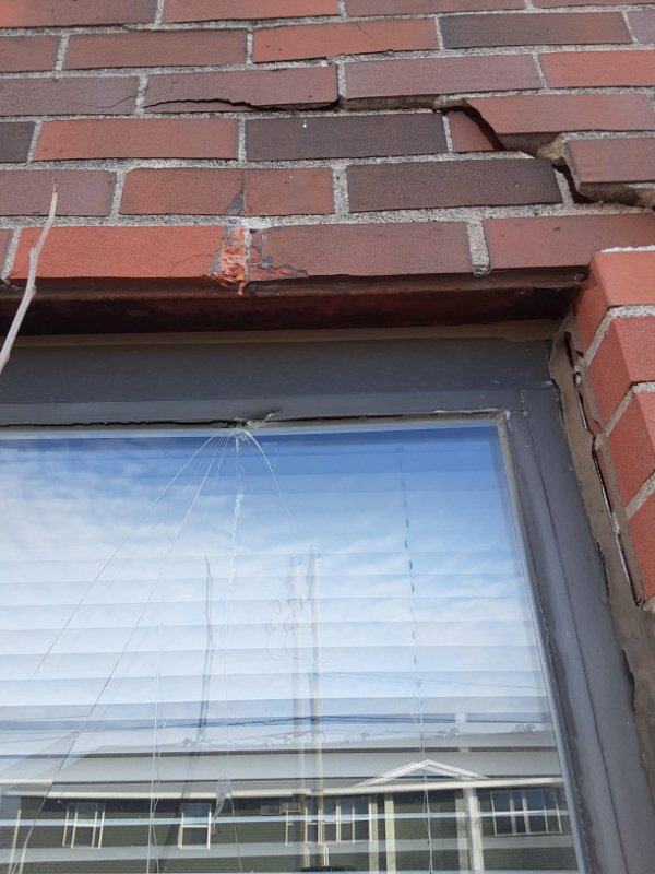 Bad Days Happen (16 pics)