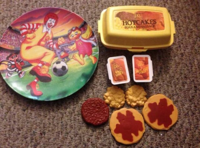 Nostalgic Finds Form The Thrift Stores (15 pics) Nostalgic Finds Form The Thrift Stores (15 pics)