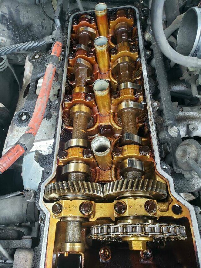 Mechanics Share Funny And Weird Moments (24 pics)