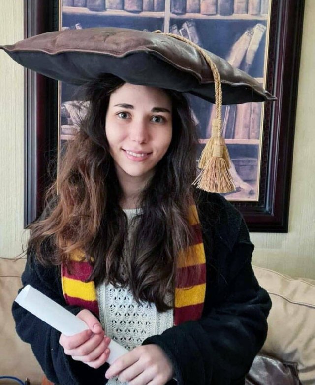Cool Graduation Photos (23 pics)