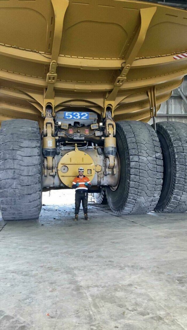 Mechanics Share Funny And Weird Moments (24 pics)
