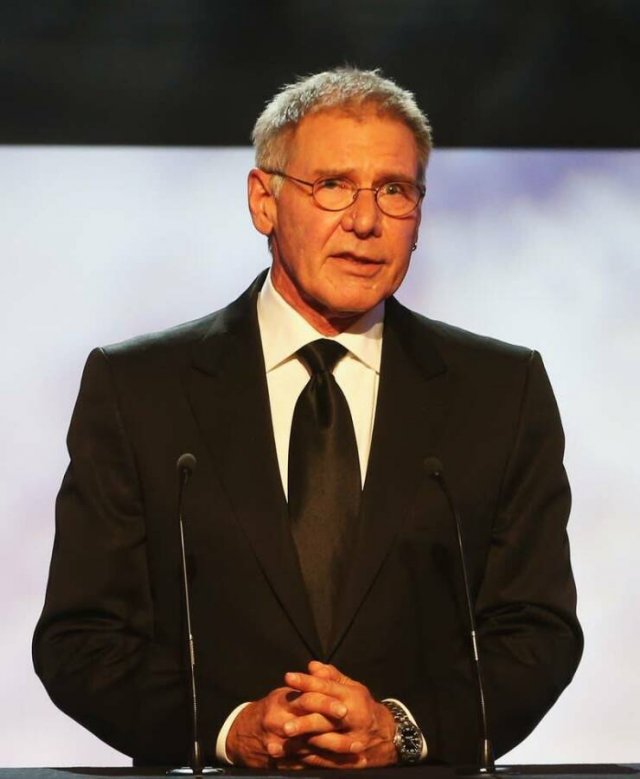 Celebrities Who Are 70 Years Old Or More (24 pics) Celebrities Who Are 70 Years Old Or More (24 pics)