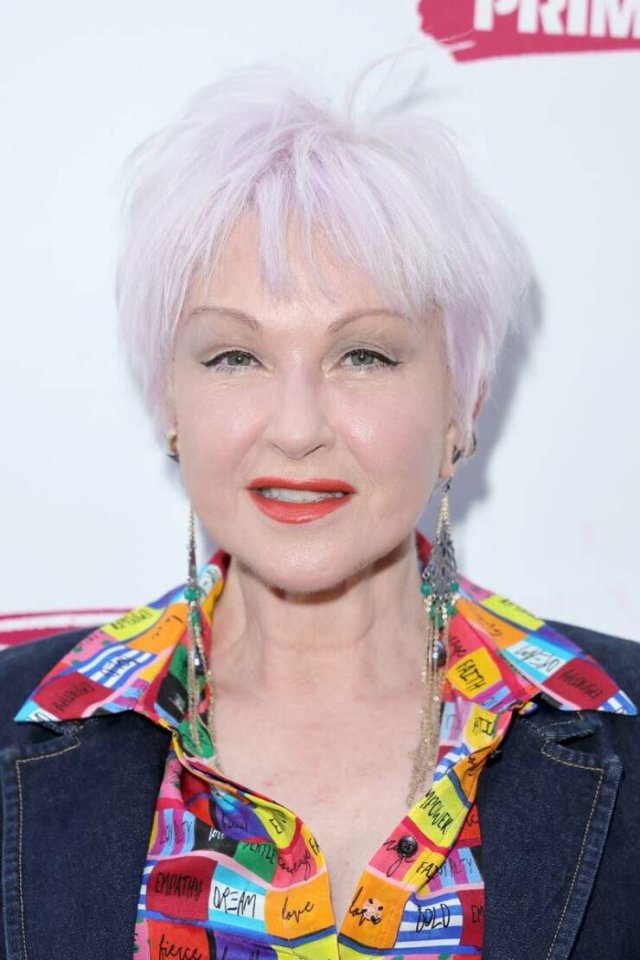 Celebrities Who Are 70 Years Old Or More (24 pics)